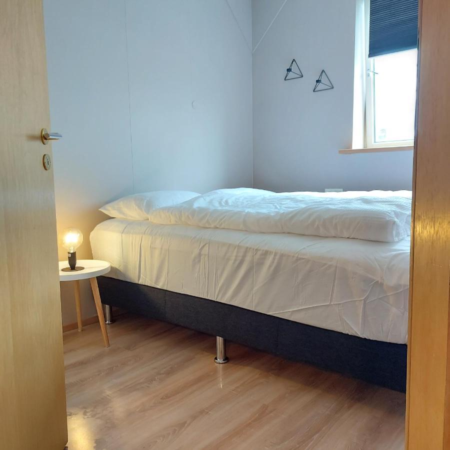 H3 Apartment - Cozy Downtown Apartment Akureyri Eksteriør billede